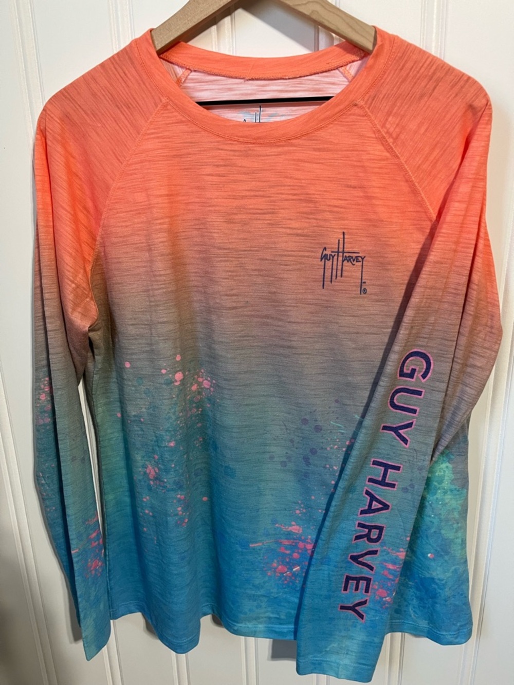 Guy Harvey Coral to Teal Ombre Performance Shirt Dolphins Vacation Women’s XL